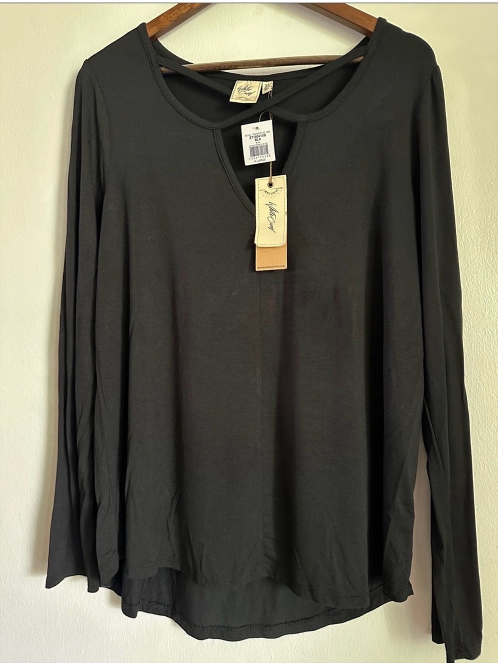 White Crow Black Long-Sleeve V-Neck Top